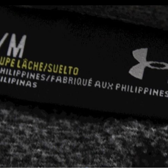 Under Armour Men’s size M full zip grey sweater - Picture 2 of 4